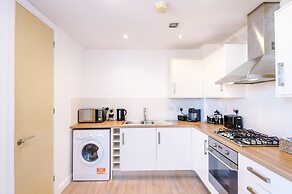3 Bed House Manchester by MCR Dens