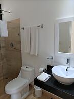 AC 1BR