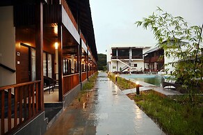 ILE BAY RESORT