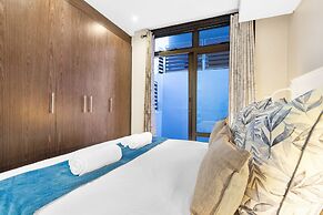 Eden on the Bay 150 by HostAgents
