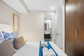 Eden on the Bay 150 by HostAgents