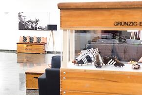 HerzogsPark Studios & Apartments