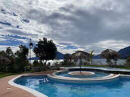 Hotel Tzanjuyu Bay