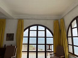 Hotel Tzanjuyu Bay
