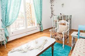 Charming Apartment in Pagkrati-GTD95602
