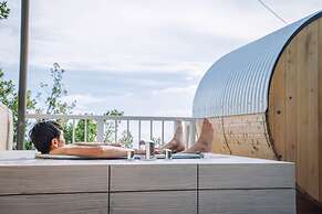 Tentoumi Shibukawa Beach Glamping