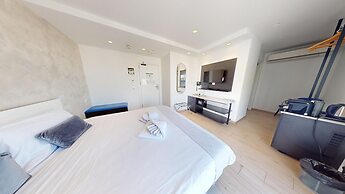 G Hotel by JL