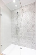 G Hotel by JL