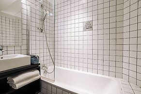 RockyPop Grenoble Hotel