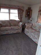 Remarkable 2-bed Caravan in Ingoldmells