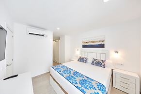 Sonrisa Deluxe Apartments Levante