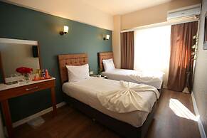 Senyor Garden Hotel