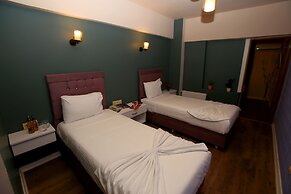 Senyor Garden Hotel