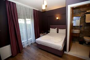 Senyor Garden Hotel