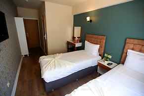 Senyor Garden Hotel