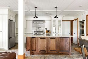 Fairy Bay Lakehouse