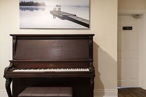 Fairy Bay Lakehouse