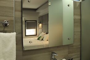Hotel Grand One Plaza
