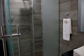 Hotel Grand One Plaza
