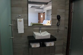 Hotel Grand One Plaza
