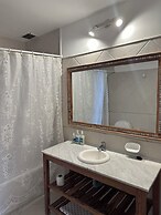 Hotel Vicente Lopez