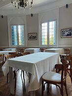 Hotel Vicente Lopez