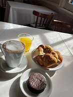Hotel Vicente Lopez