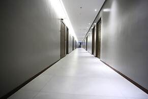 Acro Residences