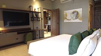 Acro Residences