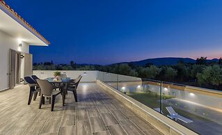 Villa Agalliu