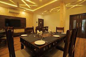 Raha Hotel