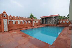 Raha Hotel