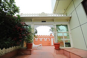 Raha Hotel