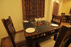Raha Hotel