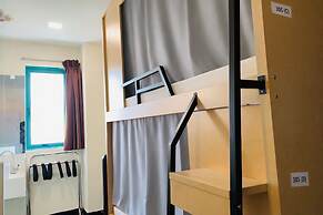 A Hotel Desker