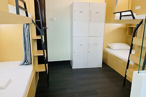 A Hotel Desker