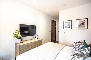 Thornes House Apartments