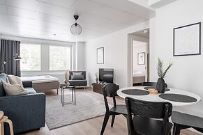 Spacious 1BR at Downtown with Balcony