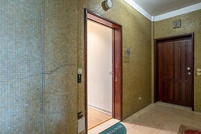 Alegria City Center With Elevator by Vacationy