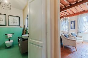 Casa Lucky a Modern Lucca Penthouse