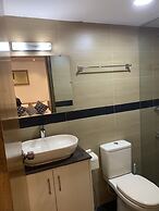 Captivating 2-bed Apartment in Dhaka
