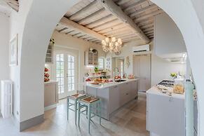 Villa Noa a Private Retreat With View