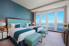 Wyndham Grand Doha West Bay Beach