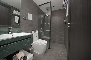 Marvelous Hotel