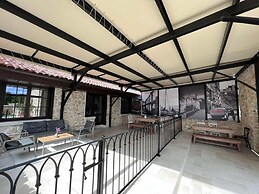 Castro Mesembria Boutique Hotel