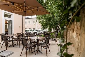 Villa Elisa