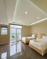 THE VIEW HOTEL