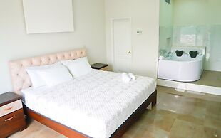 THE VIEW HOTEL