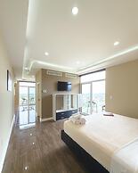 THE VIEW HOTEL