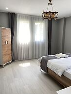 Karadeniz Suit